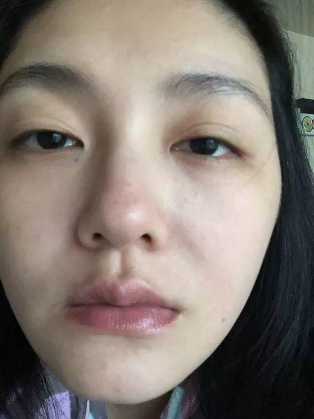 扎两小辫被误以为19岁曾被嘲黑肉底的大s是如何逆袭美容大王
