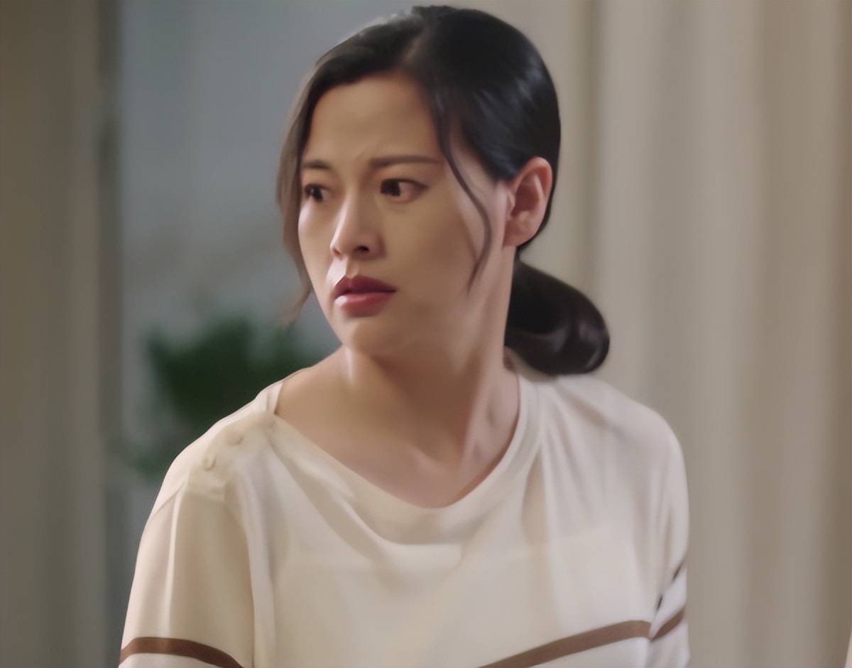 余生郝文婷演得好空姐出身半路出家当演员靠实力说话
