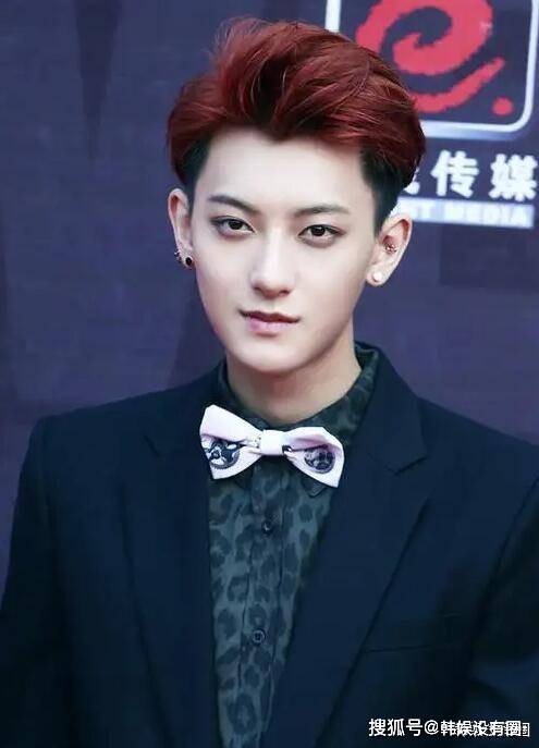 另一方面,韩娱没有圈获悉,出生于1993年5月2日tao(原名黄子韬),于2010