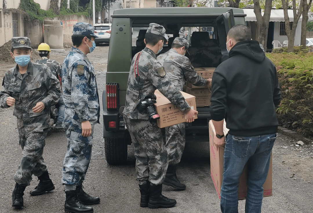 截至30日,全市已落实解决部队需求48件,供应各类物资57341件.