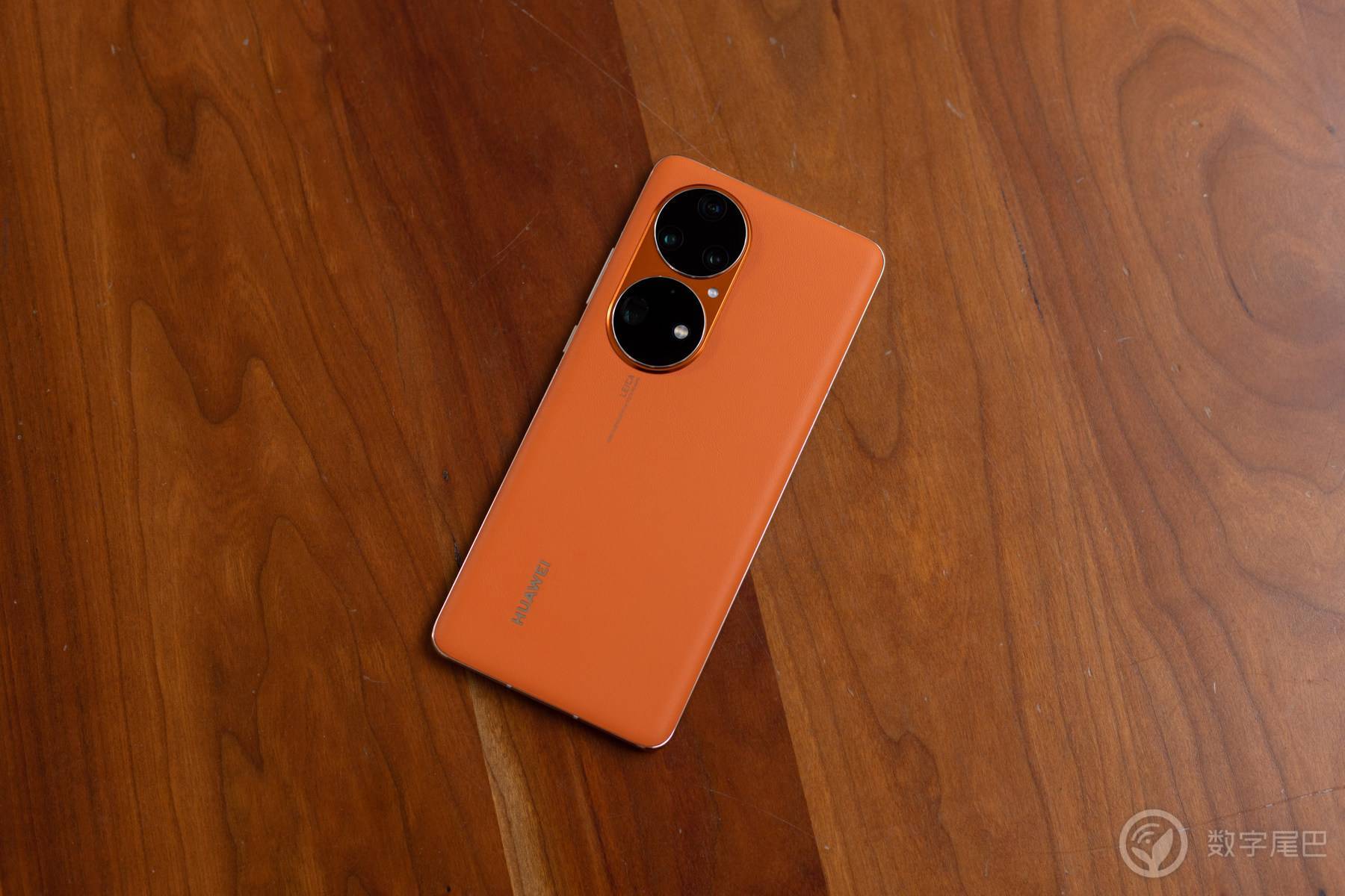 旗舰影像实力,春日色彩新生——华为 p50 pro 新配色新体验