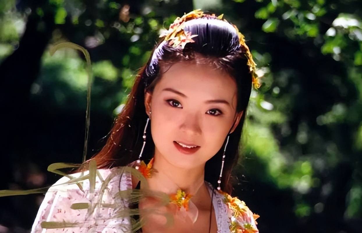 原创王艳太可惜白飞飞和凝香公主是巅峰如今却给吴谨言做配