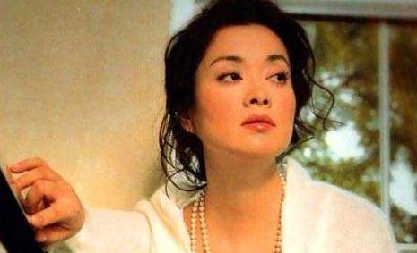 原创毛阿敏愧对哭瞎的父亲难舍离世的丈夫今儿女是我活着的动力