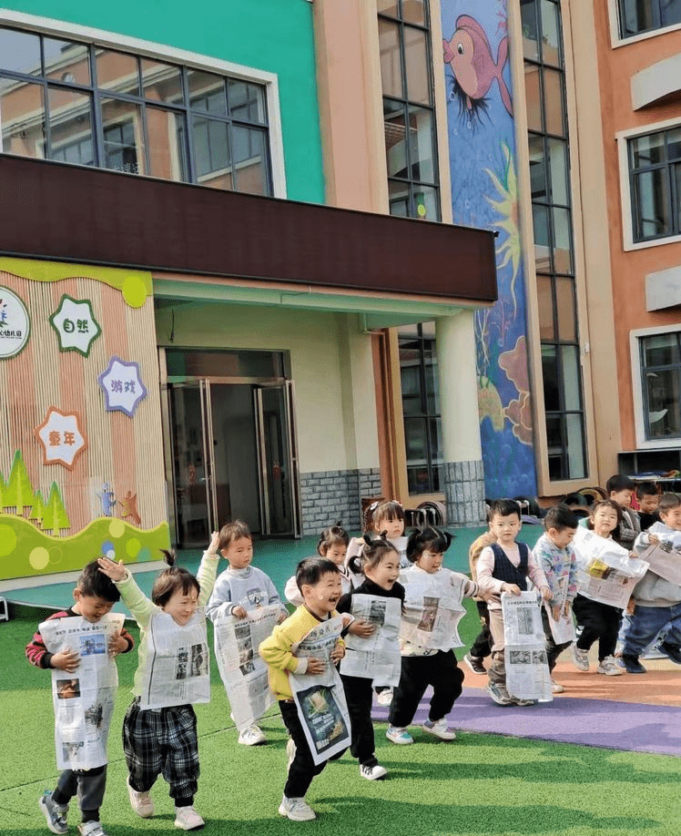 安徽阜南于集乡中心幼儿园报纸大战好玩的报纸