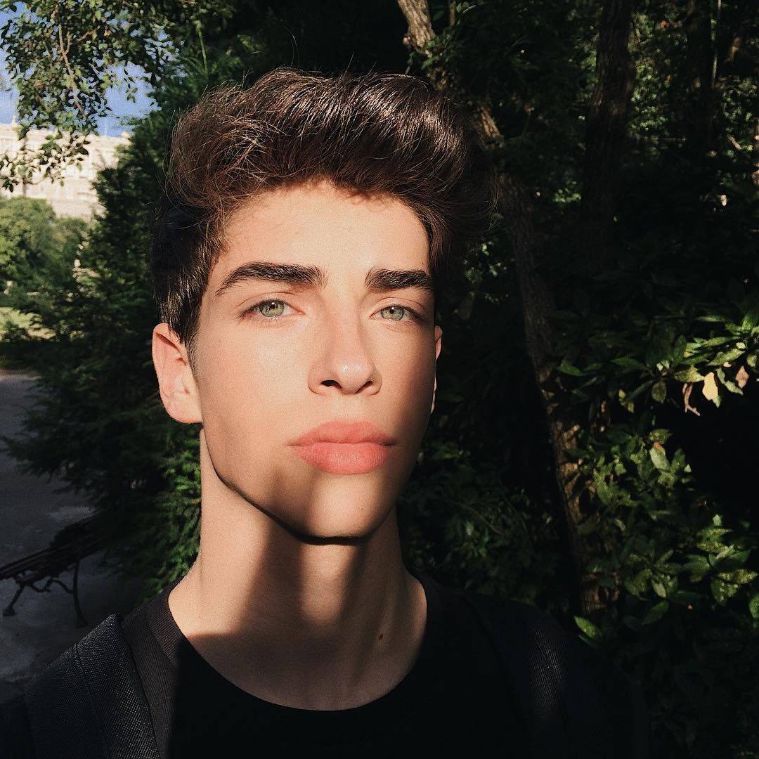 三次转型西班牙天仙网红manurios逆袭性感男孩