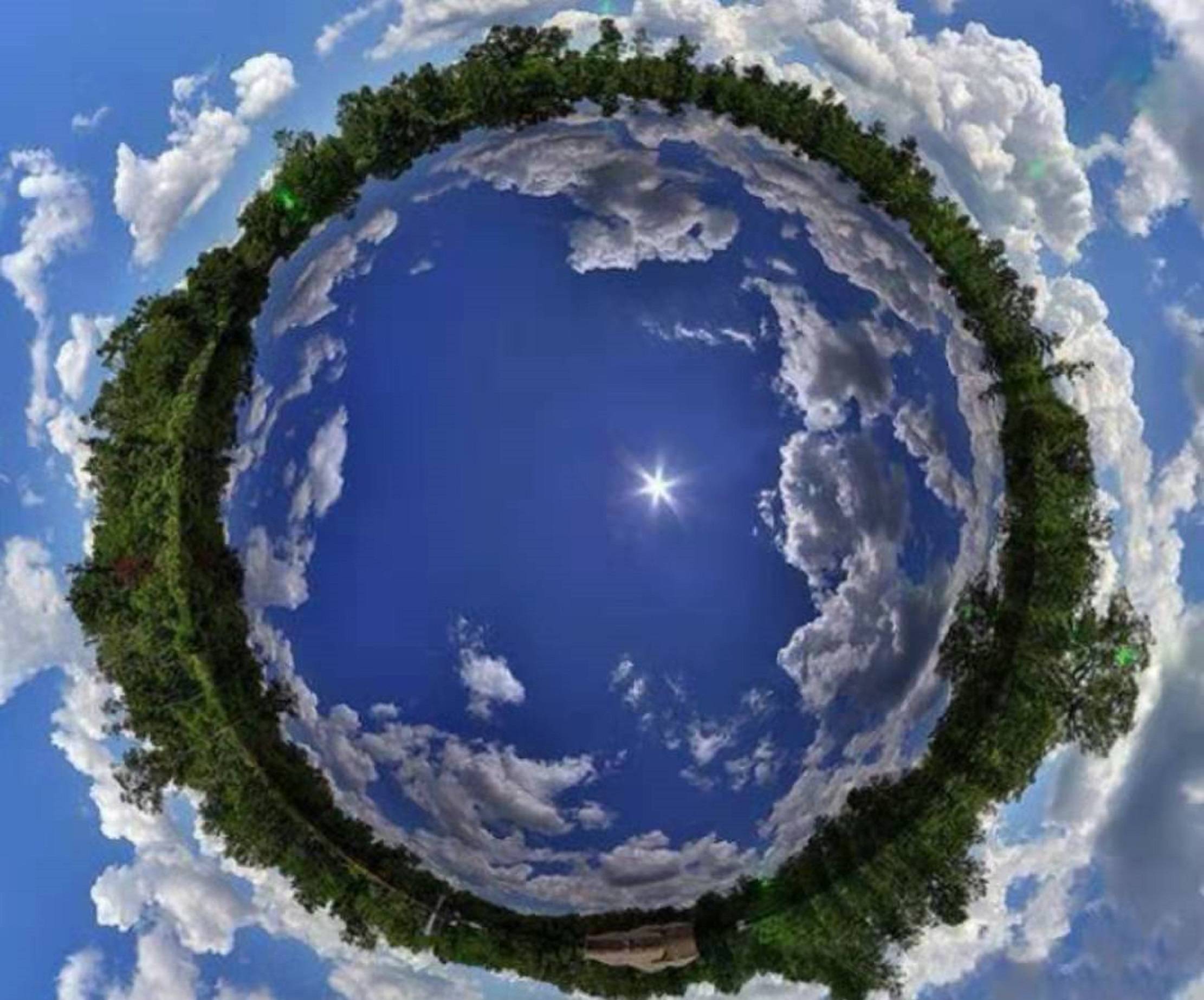 原创美国海军少将意外进入地心世界与地心人首领谈话内容被公开