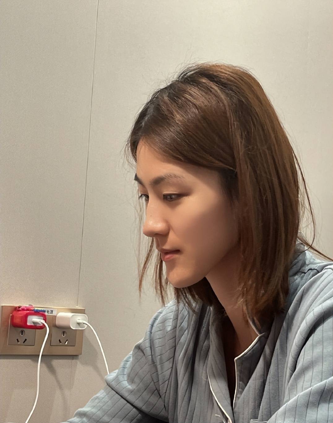 蔡斌还需要培养更为年轻的二传手,上海女排的许晓婷,四川女排的王雨晴