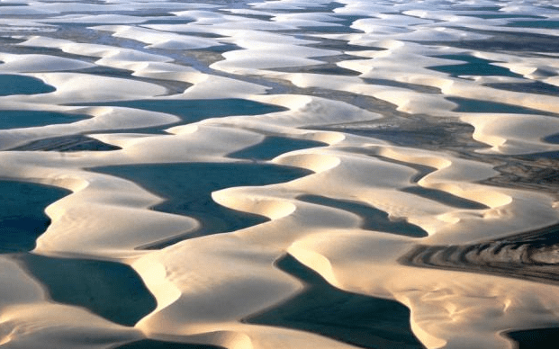 世界上最“失败”的沙漠，未见漫天黄沙，却有遍地湖泊鱼虾成群？
