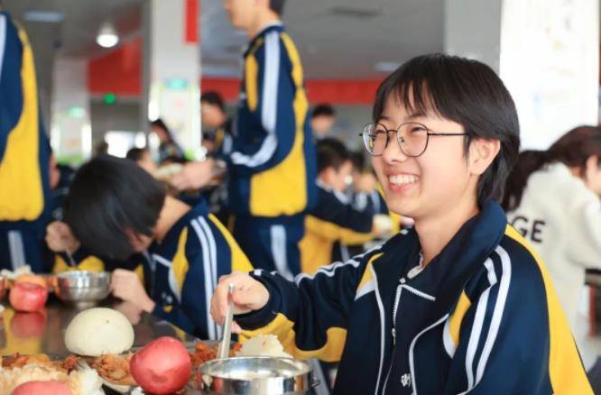 衡水五中 食堂图片