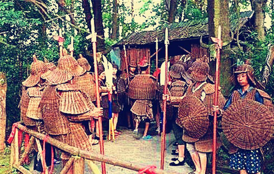 2007年,消失了1700多年的藤甲兵,在安顺成功"复活"_诸葛亮_乌戈_寨村