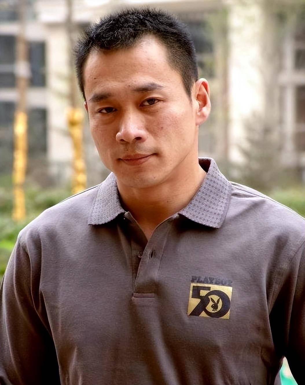 丁海峰妻子唐歌,丈夫走红后差点被抛弃,磕绊的婚姻也能收获幸福_时候