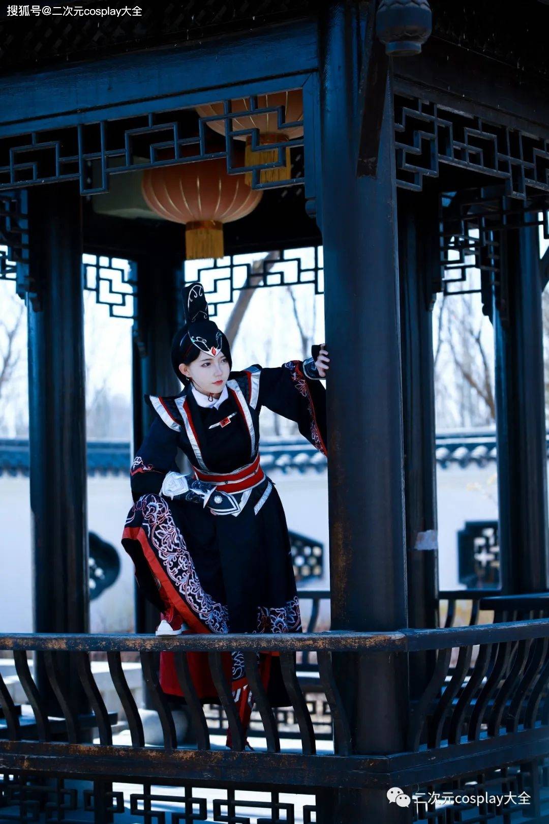 少年锦衣卫方雨亭cos容貌姣好浅浅的笑容突然被帅到