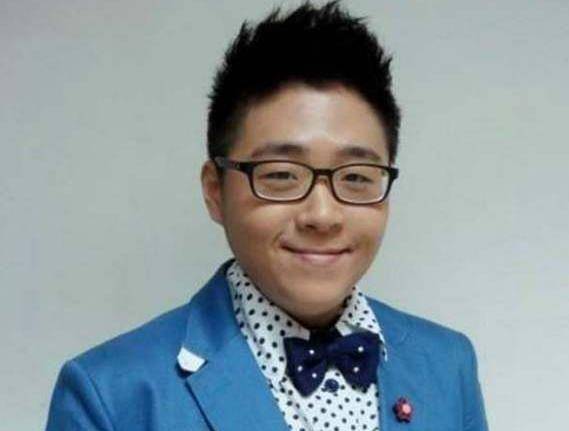 黄金搭档的不同人生:郝劭文向女友求婚,释小龙成隐形富豪_演艺事业