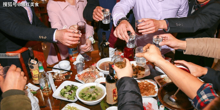 原创和拥有着酒桌文化的湖北人喝酒一定要牢记这3要3不要