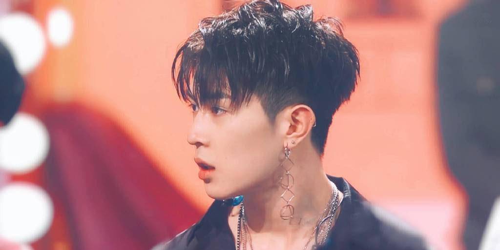 原创马伯骞看似玩世不恭其实人间清醒