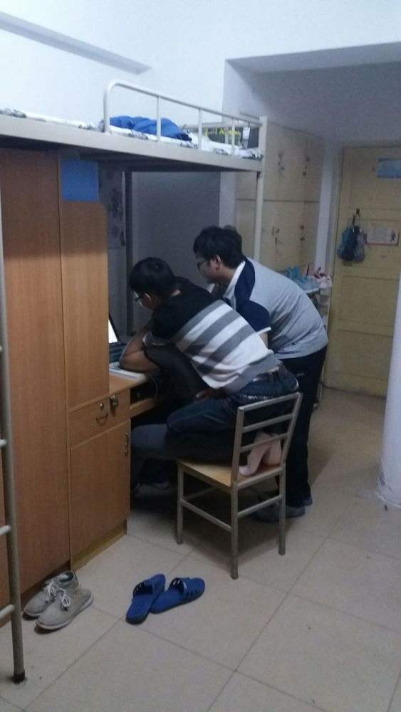 从安徽灵璧县渔沟中学事件谈谈寝室消极社群影响的五种表现