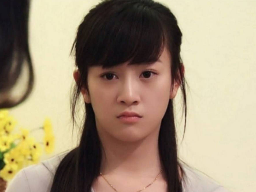 张檬进入网大拍烂片曾因海兰珠被全网称赞颜值打烂一手好牌