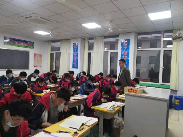 致敬每一个他她山东省临朐县海岳中学封校备考记