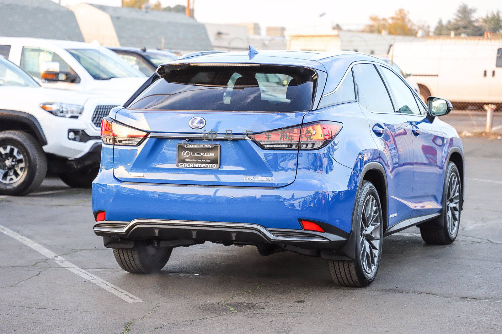 运动元素爆棚新款雷克萨斯rx450实拍犀利又帅气加速更犀利