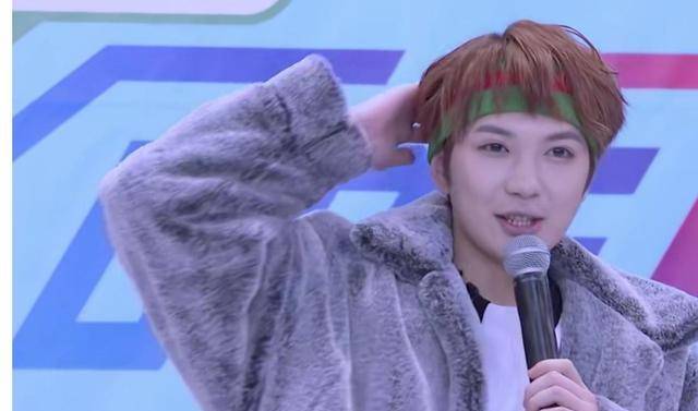 组合《创造营》田京凡故意卖蠢货_何屹繁_表情_不知道