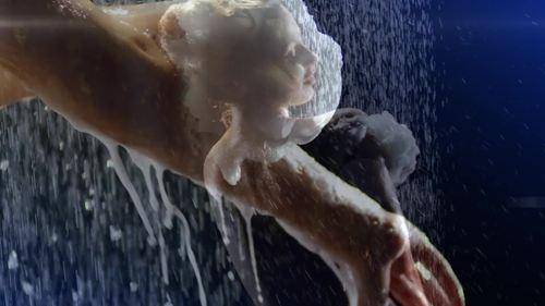 男人经常洗澡有什么好处？三个部位多洗，或能增强“肾功能”