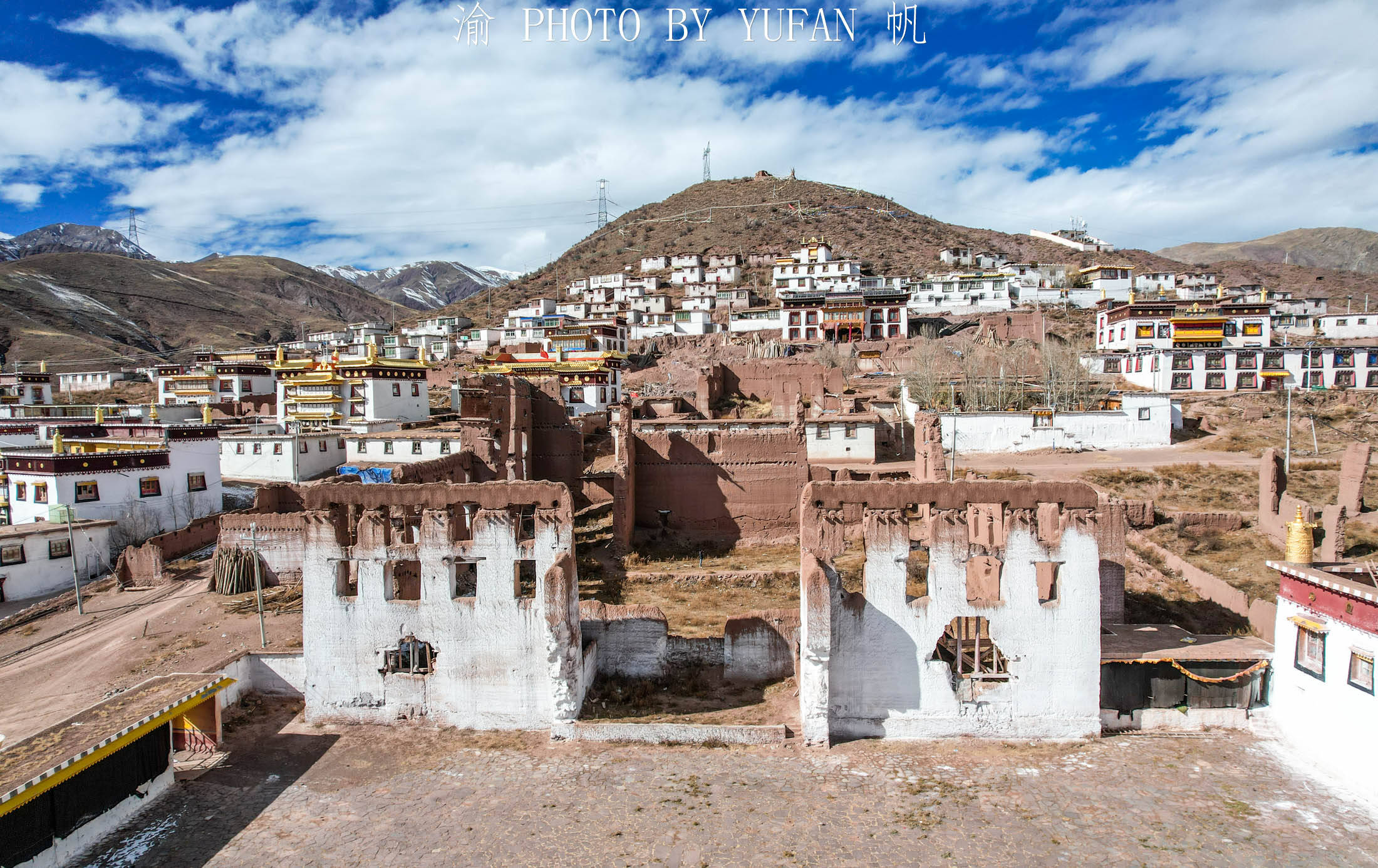 西藏自驾游第22天：游察雅香堆古镇与角克寺，还有神奇的达仁石刻