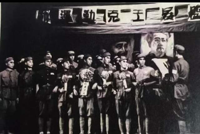 丰硕的成果:有许多 "解放战士" 成为了 "王克勤式的战士","王克勤班"