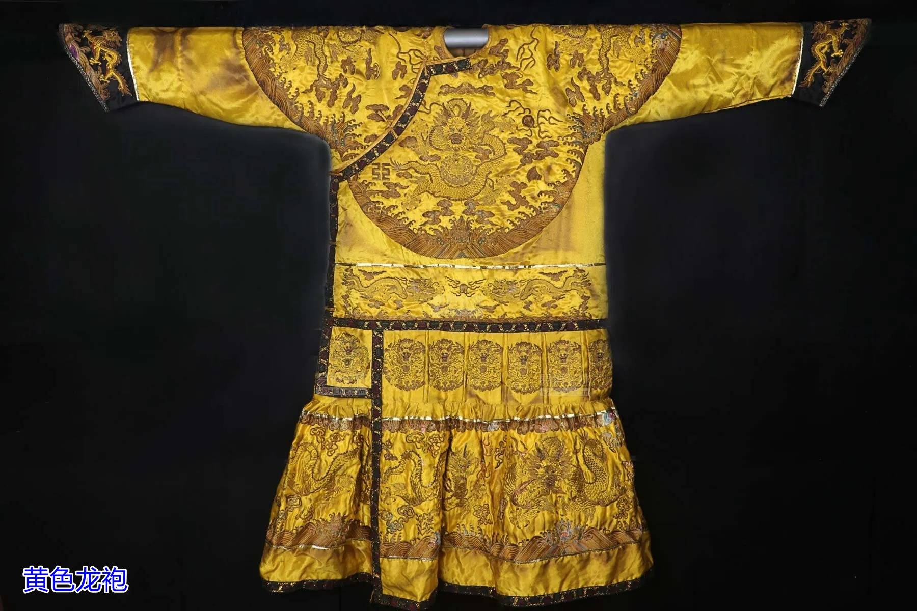 原创秦始皇为何穿黑龙袍原来是为了证明秦朝属水德先祖抓黑龙的传说都