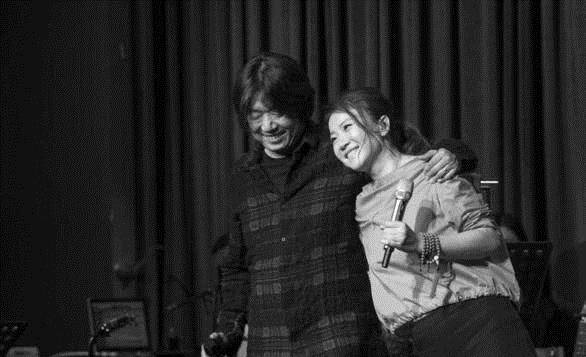 朴树为她流泪许巍为她破例如今45岁依然追求纯真的美好