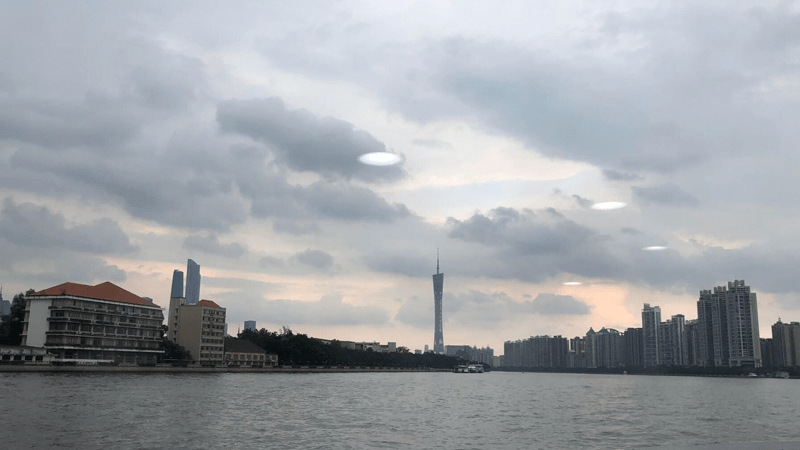 长江黄河不是国际河流，珠江长度不到一半，却流经两个国家