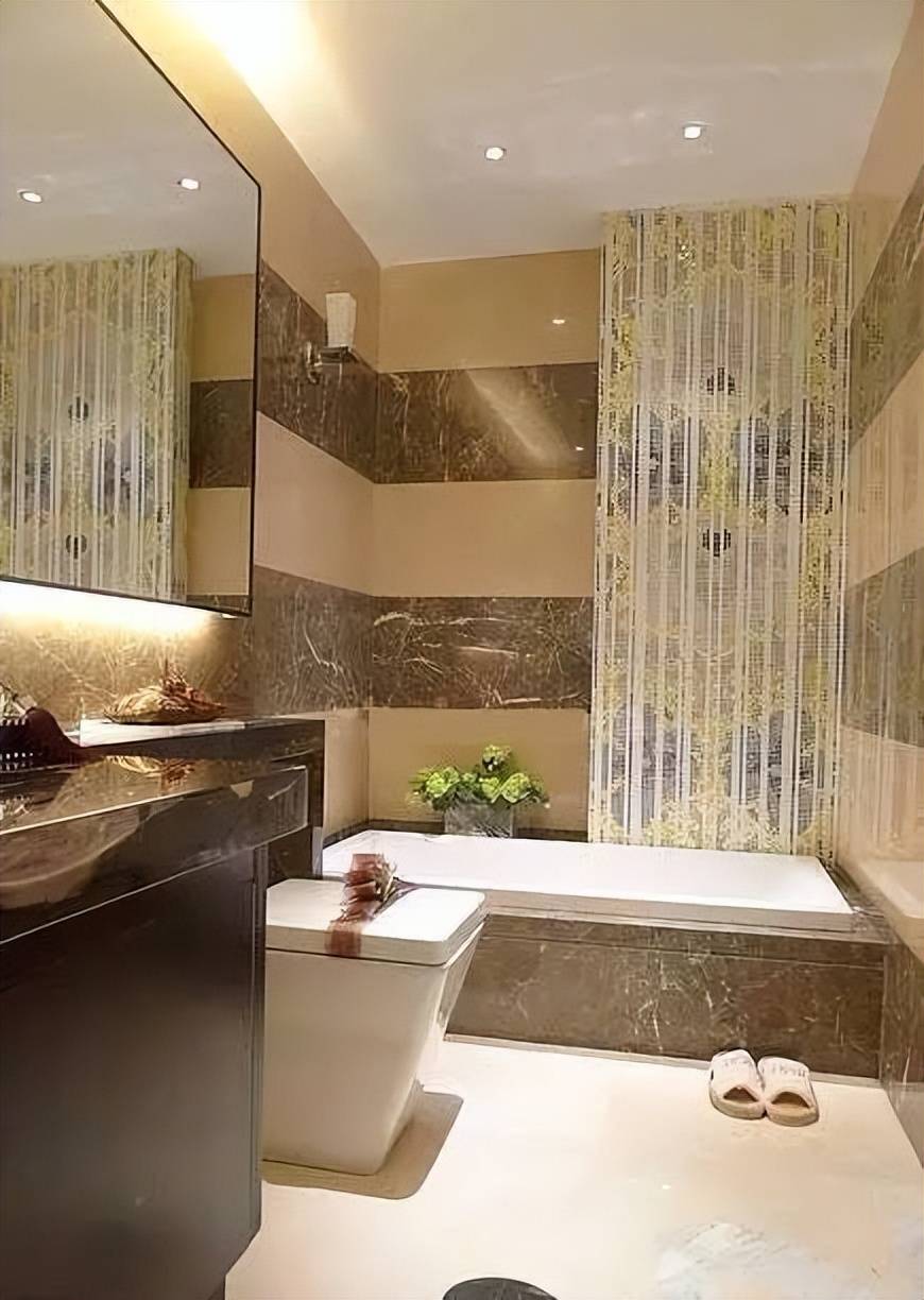 瓷砖_地漏_味道