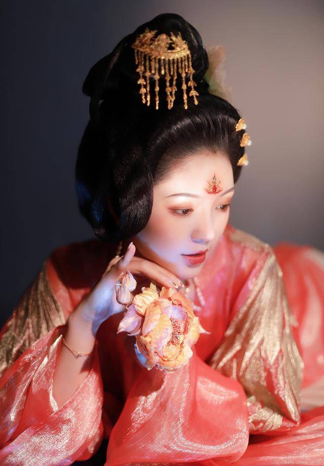 原创唐朝美女有多美看到穿汉服的小姐姐我终于明白了