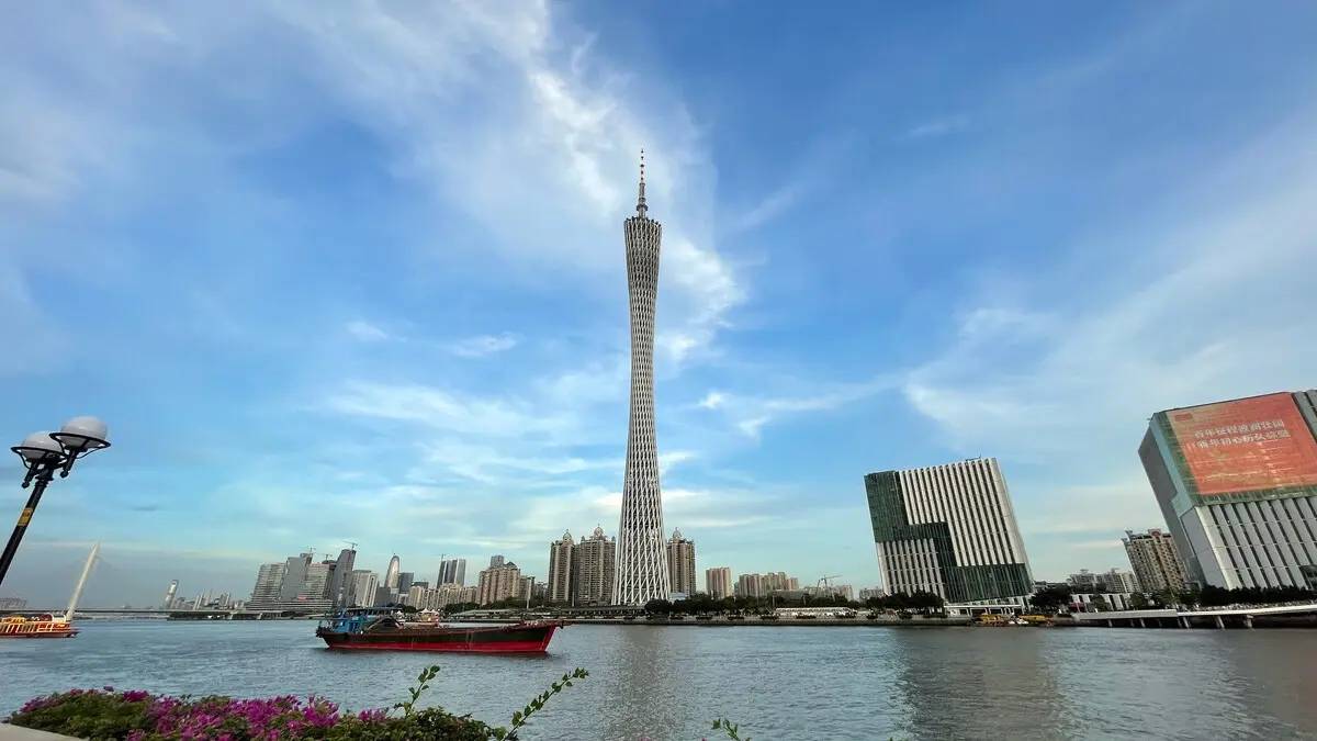 原创广东最显著的一个地标性建筑在高处设有蜘蛛侠栈道