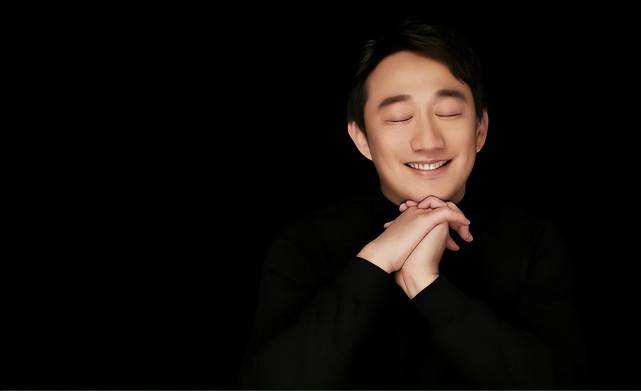 原创黄磊又成向往的生活颜值担当最新造型太清爽穿衬衣好年轻