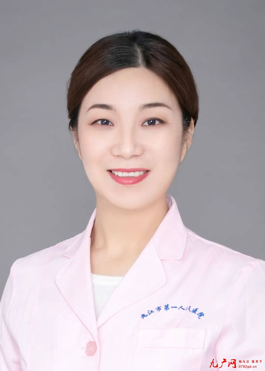 守沪一线杨艳自我调适是当前第一任务