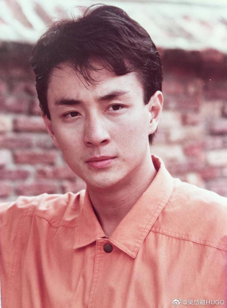 吴岱融自曝将携妻长居内地坦诚害怕隔离想安定已是半退休状态