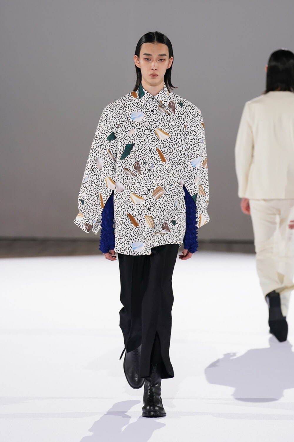 mikageshin2022秋冬系列传承80年代孟菲斯美学