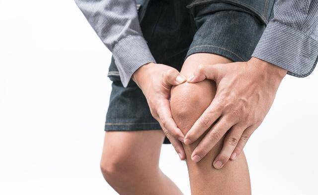 中老年人要保养膝关节 至少做到四点 为膝关节 保驾护航 病变 局部 按摩