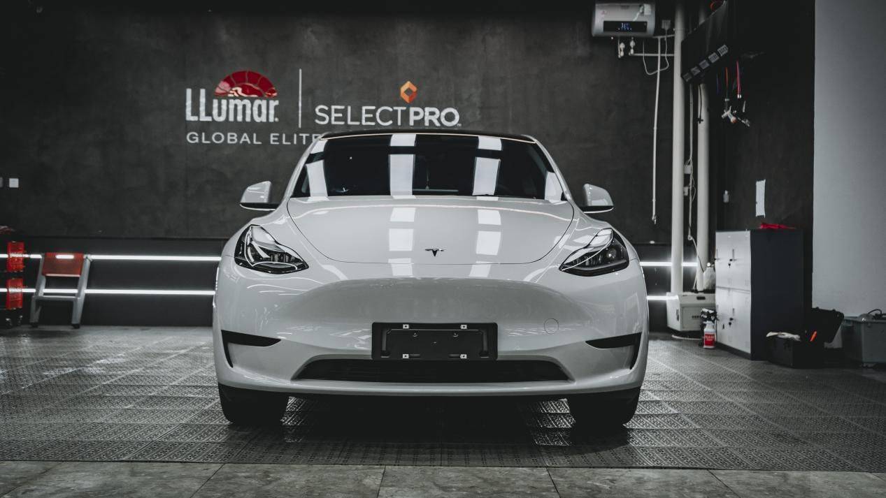 特斯拉modely保时捷亚灰天津汽车改色案例分享