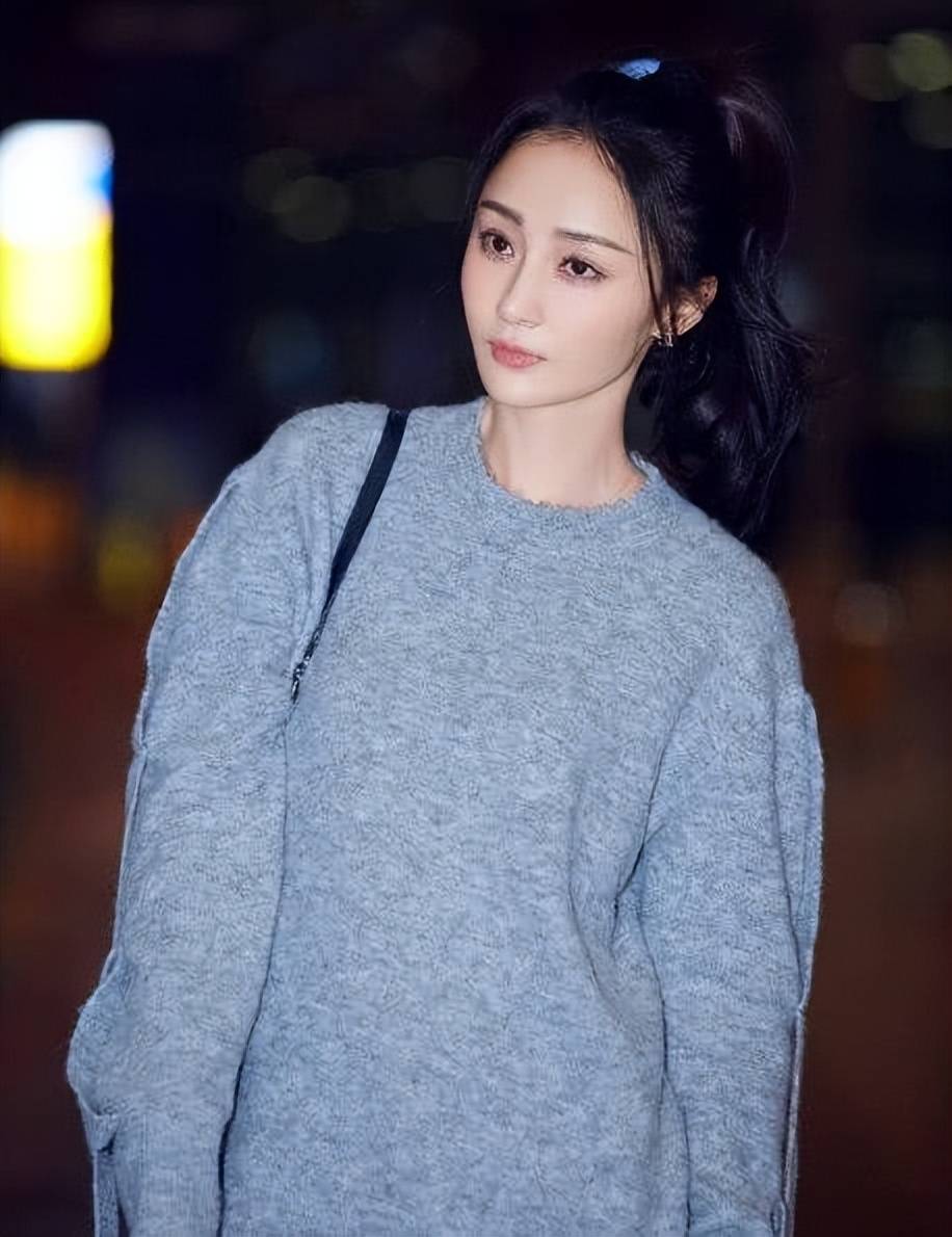 姚笛自甘堕落?曾经把爱错付文章被众人唾弃,如今屡传与异性约会_马伊