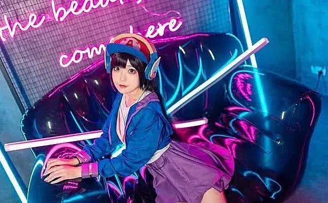 原创初中生cos鲁班七号看清她的漫画腿我能站着让她a吗