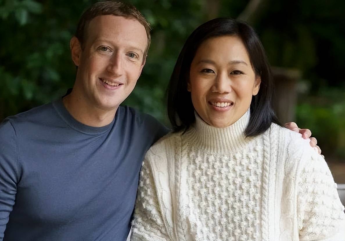 原创偶遇扎克伯格一家街头用餐网友好奇他每年花17亿请的保镖在哪