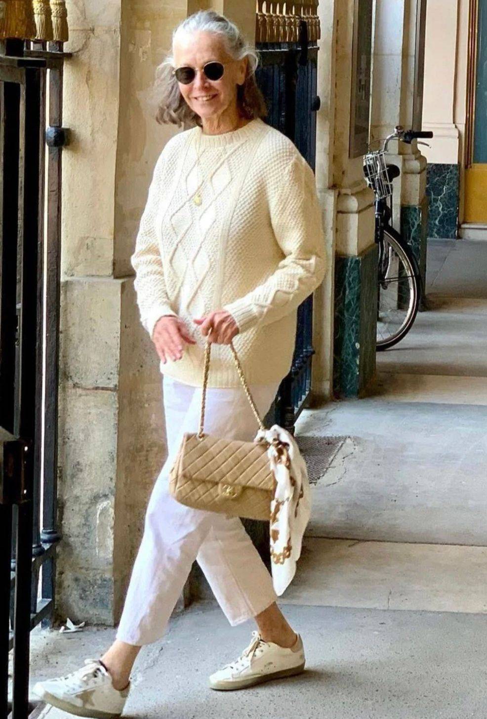 原创法国奶奶的日常穿搭火了穿旧衣服依然优雅高级同龄人值得借鉴