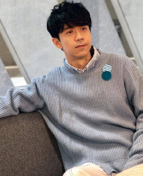 是能够猜出他的真实年龄呢,在此真是叫人不禁想问当下光良如此少年的