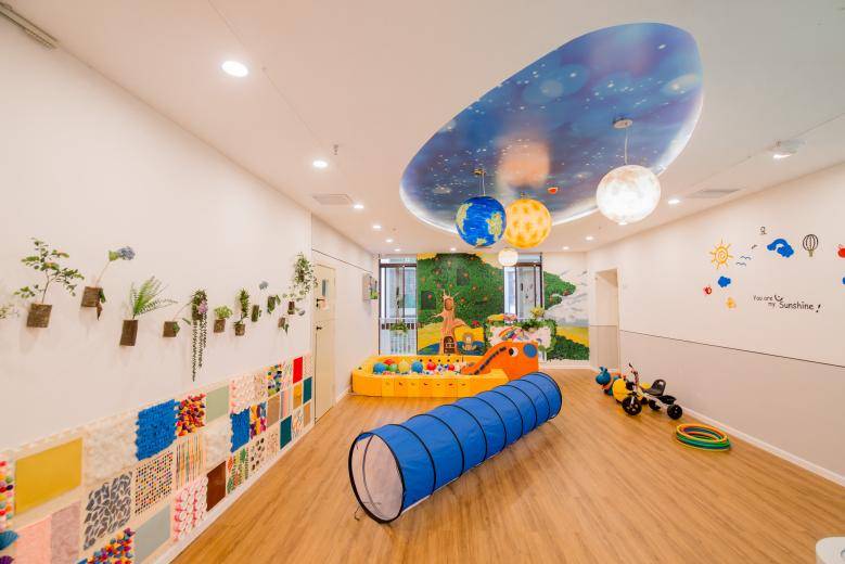 未来我国托育行业发展的前景和趋势如何?_婴幼儿_服务_机构