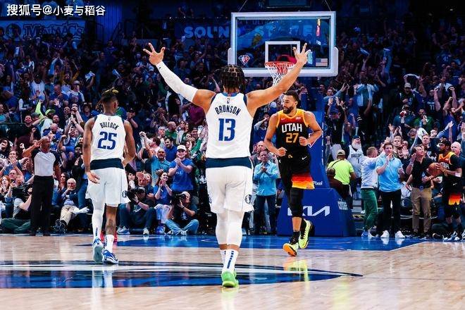 两场比赛加起来只歇了6分半钟 他才是独行侠真正的幕后英雄 布洛克 布伦森 篮板