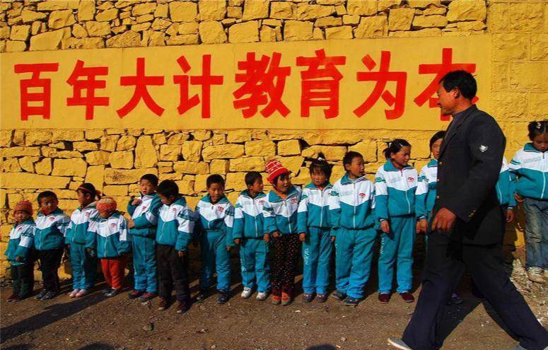 正文:总有一个叫做教育的梦萦绕心头_百年大计_因为_事情