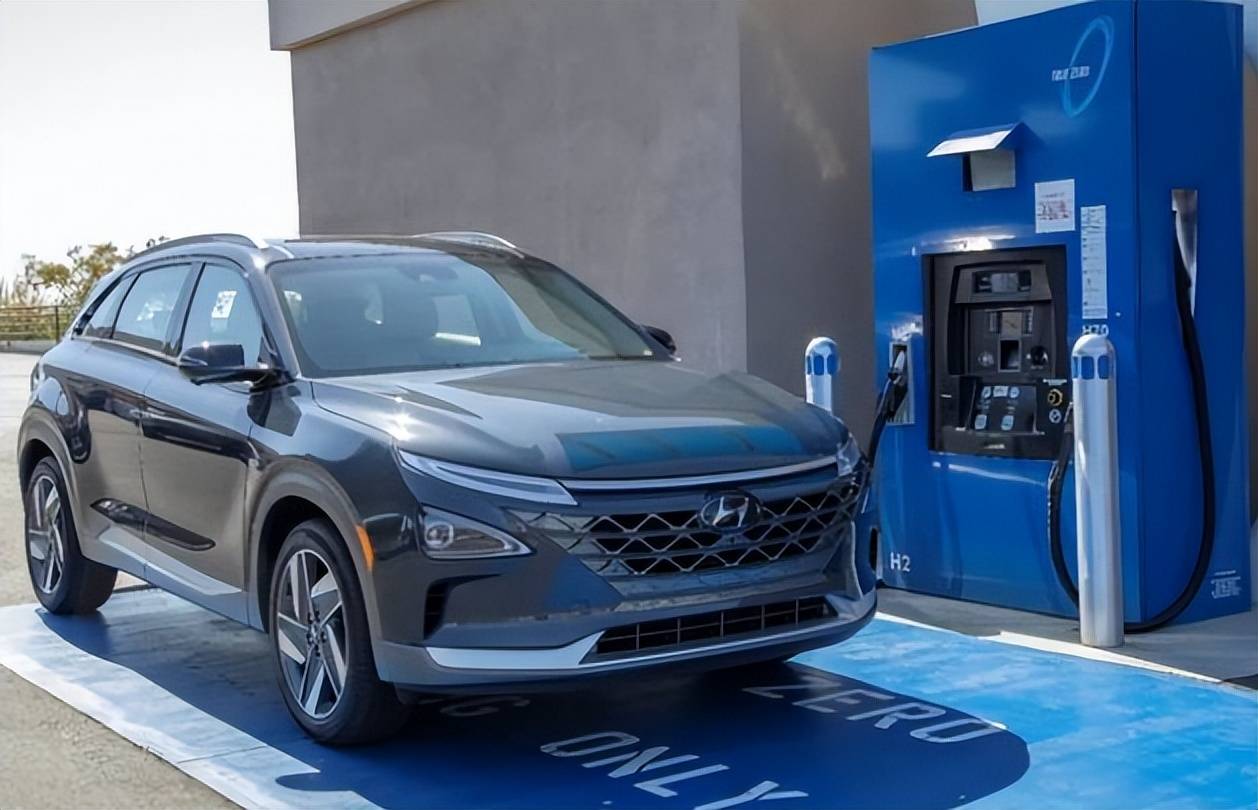 国内首台氢燃料电池汽车来了现代nexo真是意义大于销量