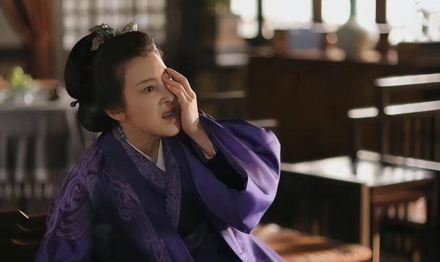 《知否》原著,乌鸦窝里飞出的白凤凰,允儿的悲剧从出生就注定了_康元