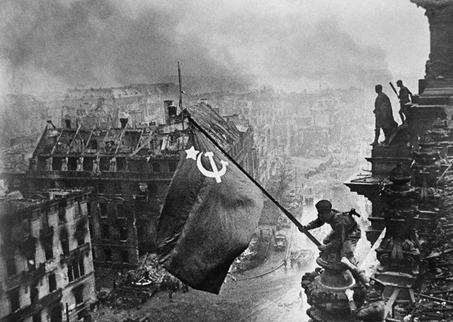 以柏林会战为例,当时苏联派遣了240多万